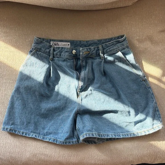 Zara Blue Denim Shorts - Picture 1 of 2